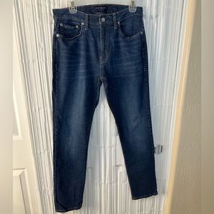 Lucky Brand Men’s Style 412 Athletic Slim Jean